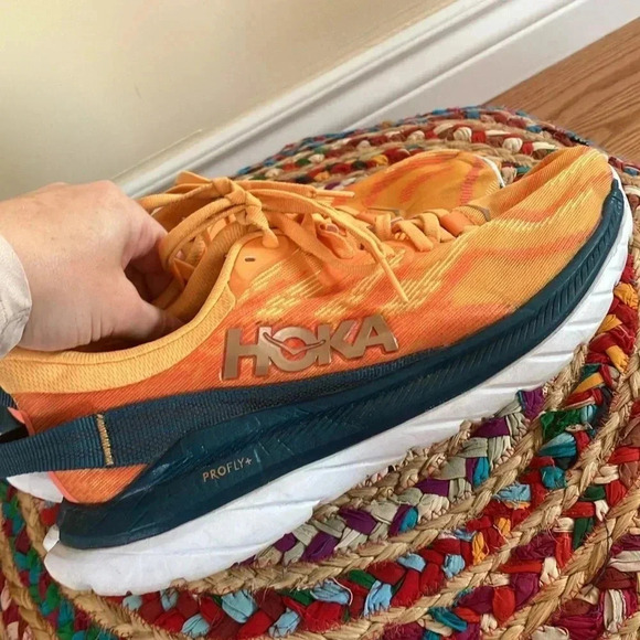 Hoka One One  Mach Supersonic profly+ orange sneakers 8,5 - Picture 2 of 9